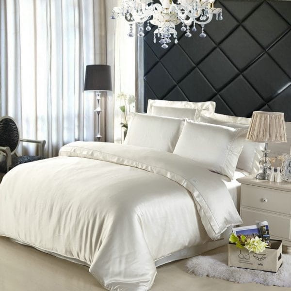 Zestaw: Malbery 200/220 +2x 70/80 Pościel Jedwabna - wzór: Ivory