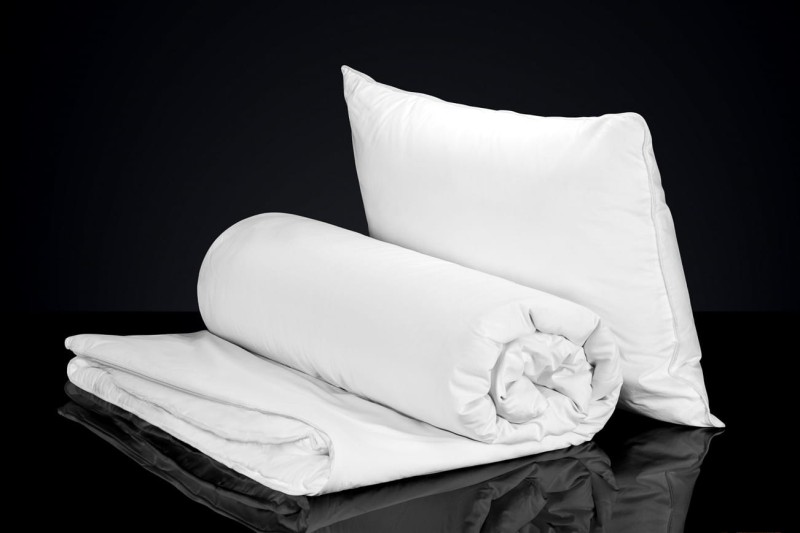 ZESTAW: Malbery 140/200 +1x 50/70 Kołdra Jedwabna (poszycie bawełniane)