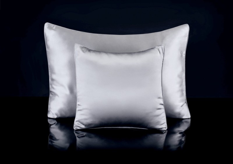 Malbery Jedwabna Poszewka 50/70 na Poduszkę - wzór: silver Light