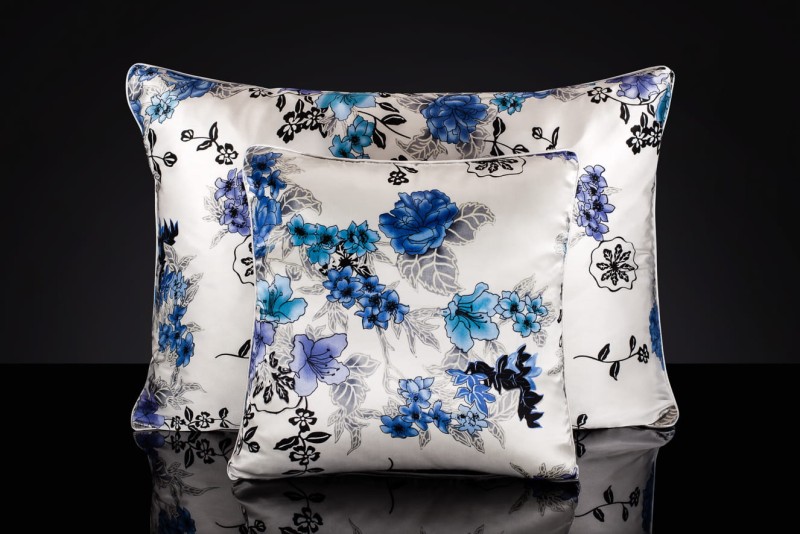 Malbery Jedwabna Poszewka 40/60 na Poduszkę - wzór: Blue Blossom