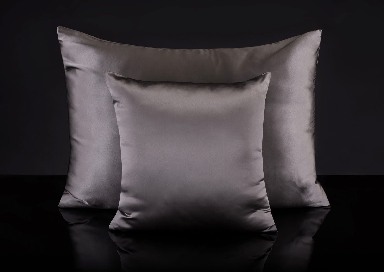 Malbery Jedwabna Poszewka 50/70 na Poduszkę - wzór: Dark Grey 